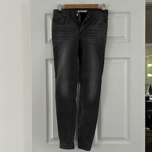 Levi's women's 710 Super Skinny dark grey jeans size 28